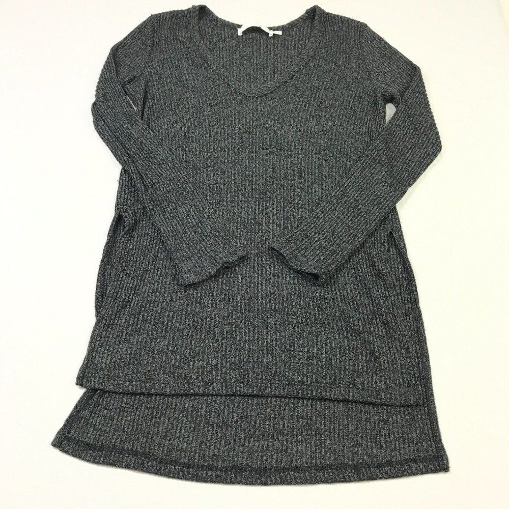 ASTR The Label Ribbed Knit Tunic Sweater Gray Long Sleeve V-Neck Pullove…